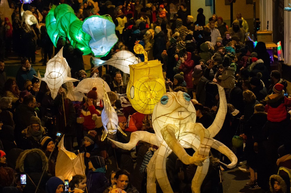 WTelegraph's tweet image. Last chance to make a lantern and join in Cardigan's Giant Lantern Parade dlvr.it/RK77T4