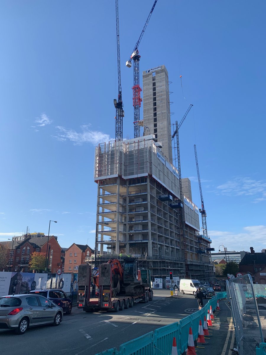 Towering above Manchester’s Piccadilly Basin district is #OxygenTower from @allianceinv and Russell Construction. Premier Guarantee is the proud provider of #structuralwarranty

@allianceinv @Prop_Alliance @MatthewsArch

#newbuild #architecture