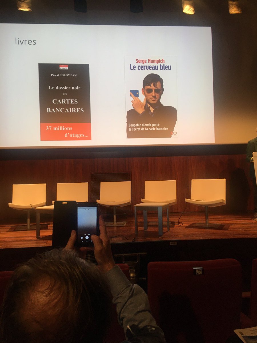 CMoulinSchwartz's tweet photo. ]Surprise] Quand Serge Humpich - l’homme qui le 1er a réussi à faire la #YesCard - se trouve dans le fond de la salle du Colloque de l’#ARCSI 😎 on l’invite à rejoindre la table ronde 😉
▶️ Table ronde : ce qui a marché, ce qui a échoué #Cybersecurite #Chiffrement #CarteBancaire https://t.co/I0cHUL0EJy