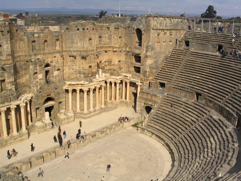 Il teatro #romano meglio conservato al mondo..Aspendos, teatro nel sud della Turchia dall'architetto Zenone..può ospitare fino a 15.000 spettatori. #arte #art