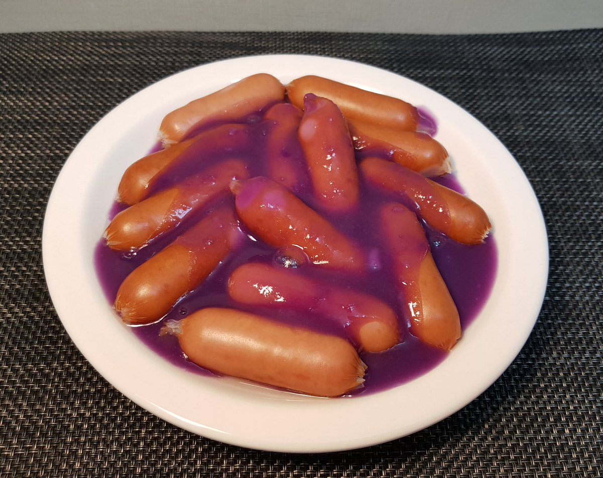 you_2cook's tweet photo. 🍴또봇 <권리모 음식(정체불명)>

익명으로 제보를 주신 분들만 5명.. 성원에 힘입어 만들었습니다(?

최대한 원작이랑 비슷하게 만들까 하다가.. 그러면 정말 입에도 못댈 것 같아서 색만 따라했어요ㅠㅠ

레시피는 타래로👉 https://t.co/JEdV13Kepm