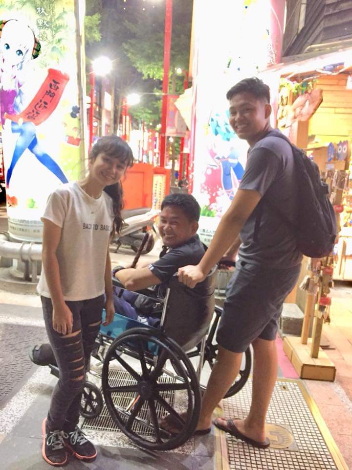 TypicalWeirdood's tweet photo. Ang bilis ng panahon. Last week you seem to regain your strength due to your sickness. We even celebrated mom's birthday even though you weren't able to go to our house. Your new house was already finished and just yesterday you moved in there. We were even planning to do a– https://t.co/pfADP1Xdf3