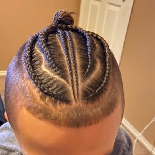 After 4 days n still looking fresh 🤩#growinginbusiness #mensbraids #sincity #to #wincity #lasvegasbraids #lasvegasbraider #vegasbraids #vegasbraider #samoanbraider