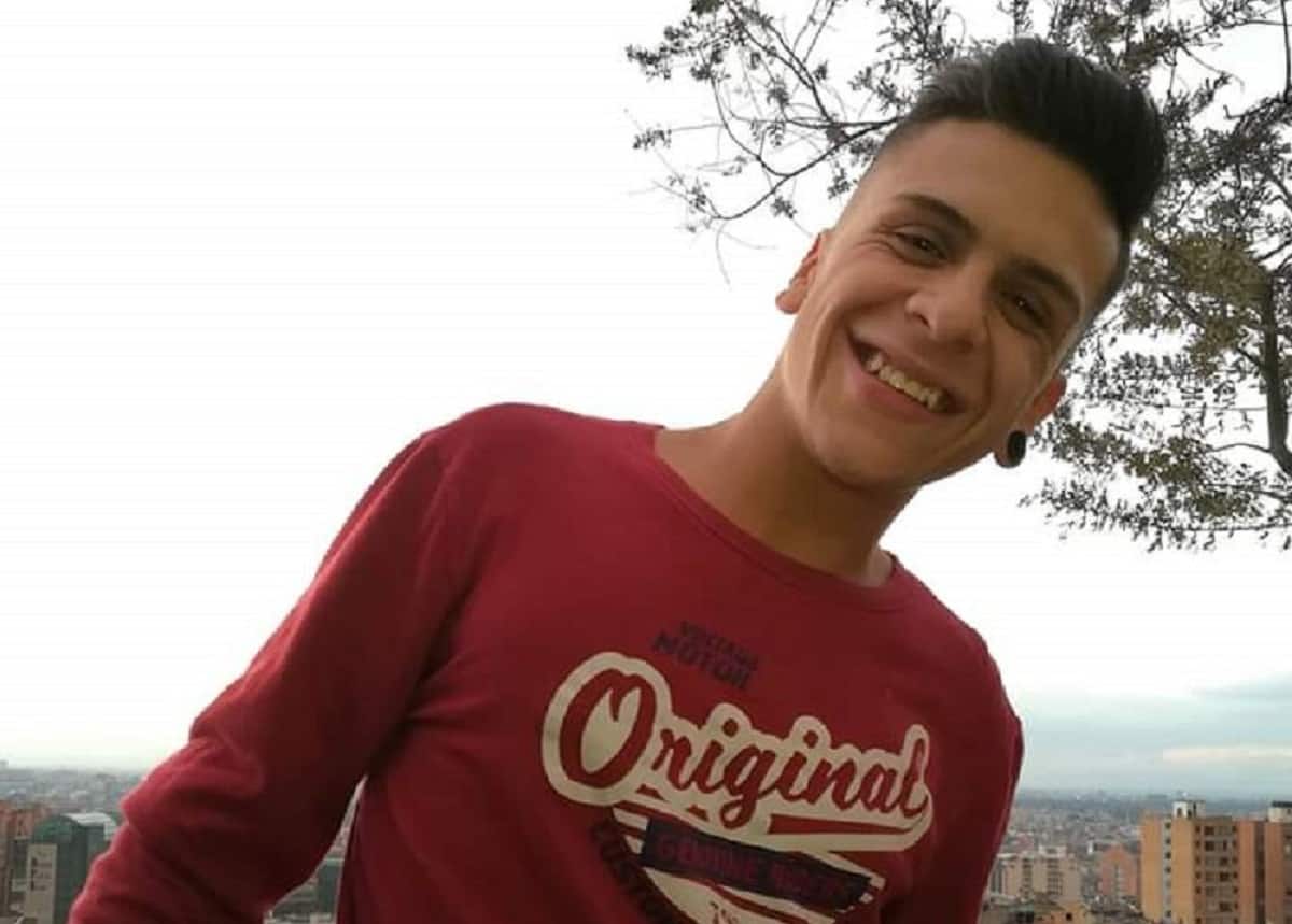 PersonalEscrito's tweet image. #DylanCruz Rest In Power
#DylanSomosTodos 
#DilanSomosTodos