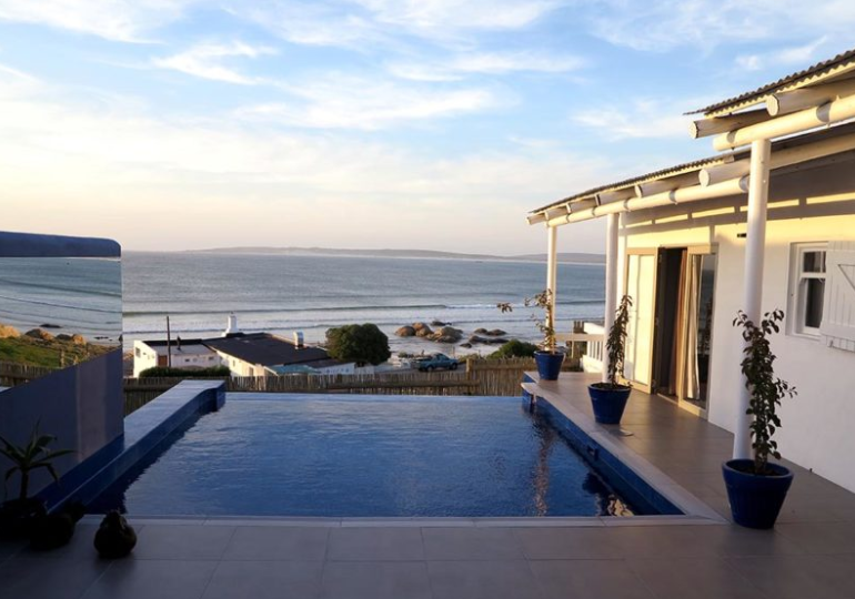 SACLMag's tweet photo. Have you booked your beach holiday yet? We've got 8 great seaside holiday destinations for you.
#TravelTuesday
#CLtravel
https://t.co/idABXv4UKR https://t.co/AJcdQuvpUJ