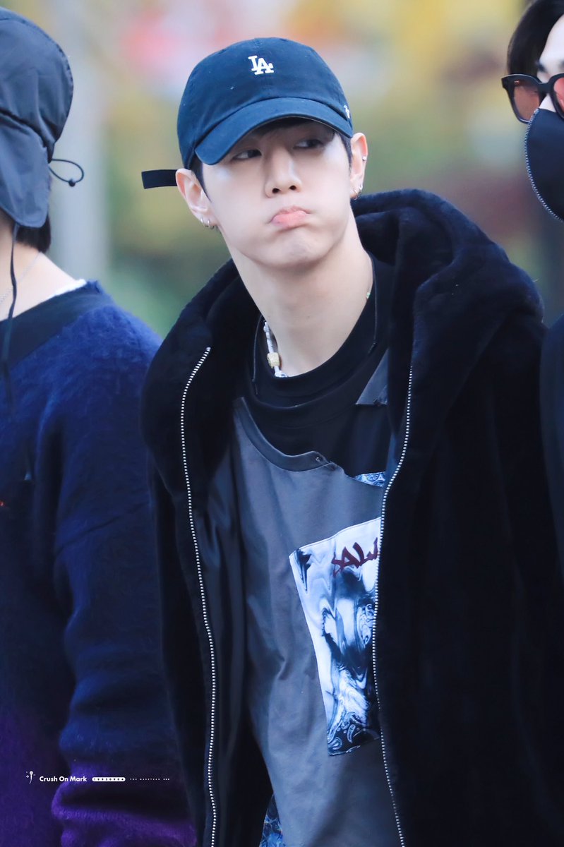 tuandoingthings's tweet photo. just tiny babie mark 🥺 https://t.co/D9pbPPvz04