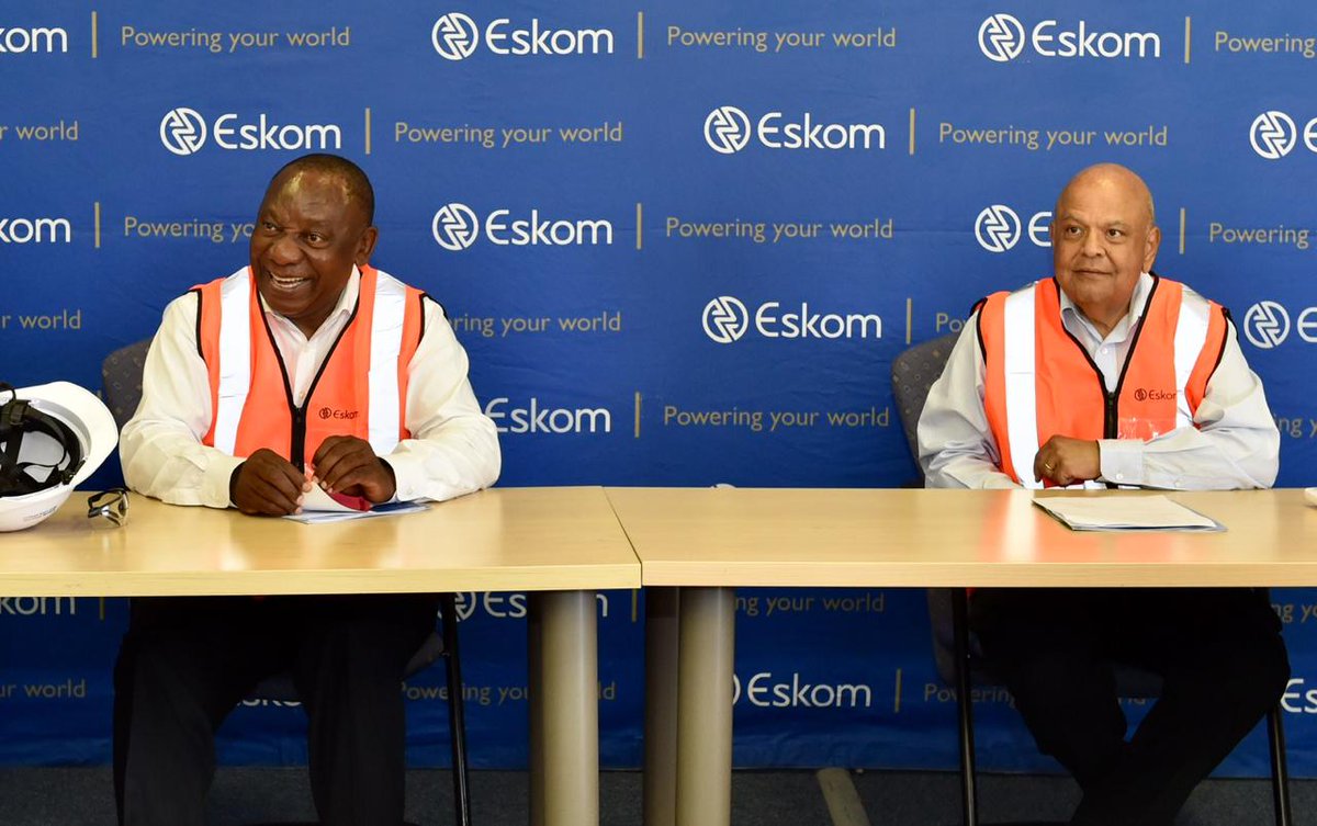JacksonMthembu_'s tweet photo. This morning we visited Eskom’s Medupi Power Station in Lephalale with President Ramaphosa &amp; Minister of Public Enterprises Pravin  Gordhan to get a briefing on the status of the project. 

Medupi will be the world’s fourth largest coal-fired power station and once completed. https://t.co/7IFWzphMzs