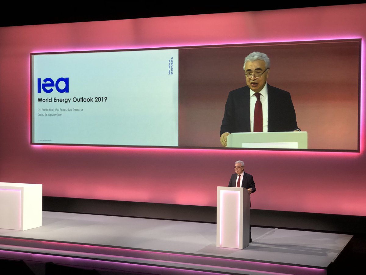 hjhegg's tweet photo. Venezuela, Iran, Saudi, Irak, still stability in oil prices - key driver is US shale revolution, says Fatih Birol#EquinorAutumConf2019 https://t.co/ScXE1ENK2U