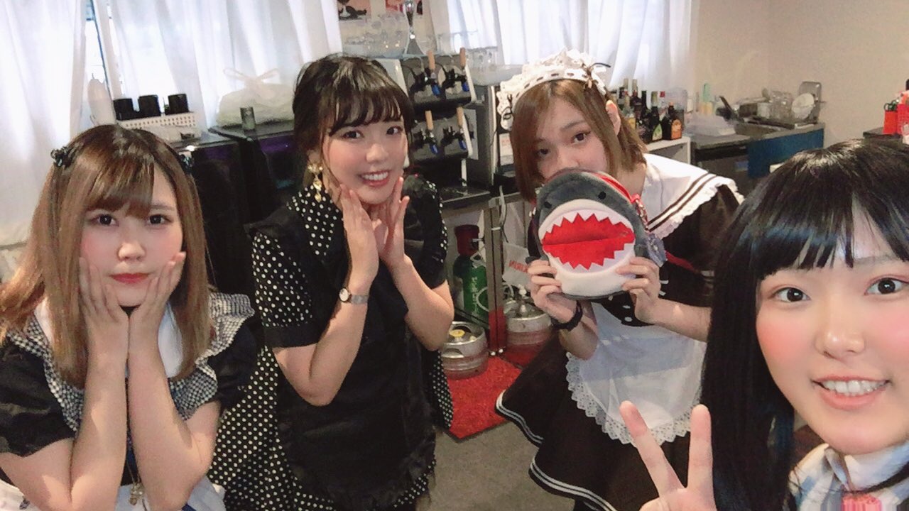 アルカディア アニソンカフェ 本日は汐梨さん みのりさん えりさん のんさん タニーさんが出勤です 22時までお待ちしています アルカディア メイドカフェ 日本橋 アルカディア アニソンカフェ 本日は汐梨さん みのりさん えりさん のんさん タニーさんが出勤です 22時までお待ちしています アルカディア メイドカフェ 日本橋