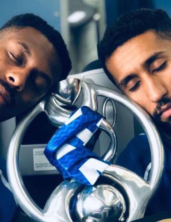 iida77o's tweet photo. @Alhilal_FC قومو عيالنا لا تنسونهم 💙 https://t.co/lvTgiKJQMY
