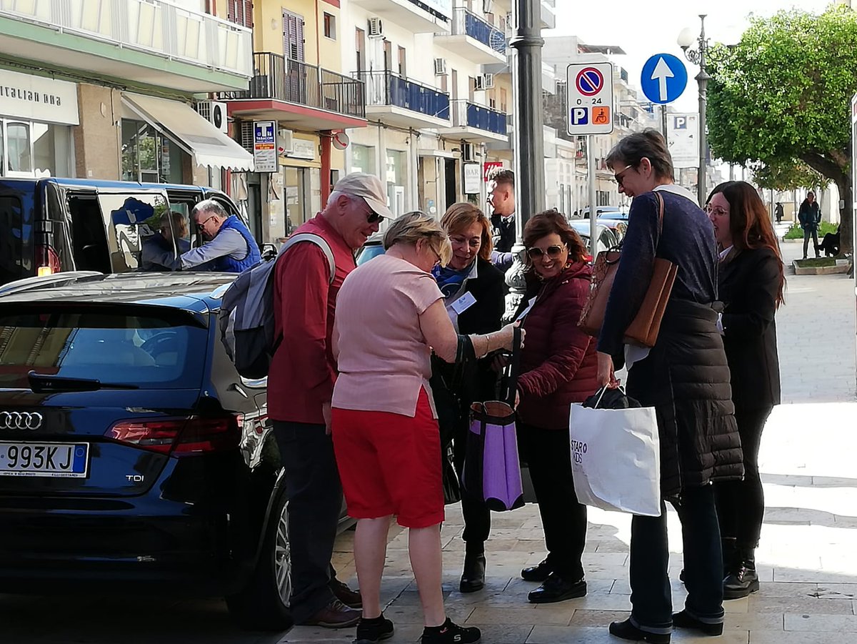 POZZALLO: sabato scorso l’ultimo appuntamento con i crocieristi francesi con l’accoglienza garantita da Confcommercio <a href="/Confcommercio/">Confcommercio</a> <a href="/ConfcommSicilia/">Confcommercio Sicilia</a> 
confcommercio.rg.it/news/pozzallo-…