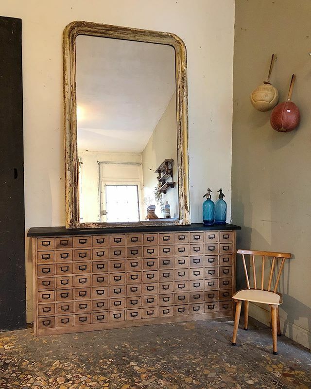 marchanddoublis's tweet photo. ★ Meuble de mercerie en chêne ★
161x73(h)x27 cm ★ Miroir doré ★ 
156x100 cm 
#meubledemercerie #meubleatiroirs #meublechene #chenenaturel #boisbrut #miroirancien #miroirdoré #miroirlouisphilippe #chaiseenfantvintage #chaisebaumann #baumannchair #lema… https://t.co/4XPH08mtj5 https://t.co/fR61uhH3wX