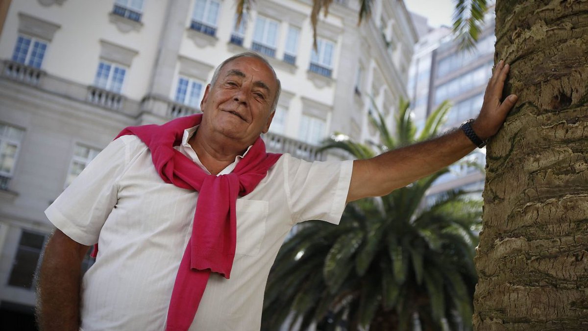 Hoy tenemos que decir adiós a uno de los grandes mitos de A Coruña. Se nos ha ido esta noche Nonito Pereira, a los 76 años. Solo podemos despedirte con música, esa que tanto te gustaba. Hasta siempre, amigo.