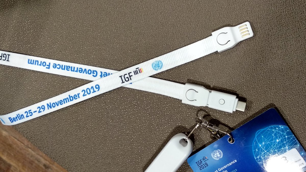 presroi's tweet photo. The #IGF2019 has a couple of nice features but two of them really deserve mass and permanent deployment: 

a) the badge also serves as a ticket for Berlin's entire public transportation (yay, @BVG_Kampagne)

b) the lanyard IS a USB-A to USB-C cable (with an lightning adapter) https://t.co/iNQHH9x3Hn