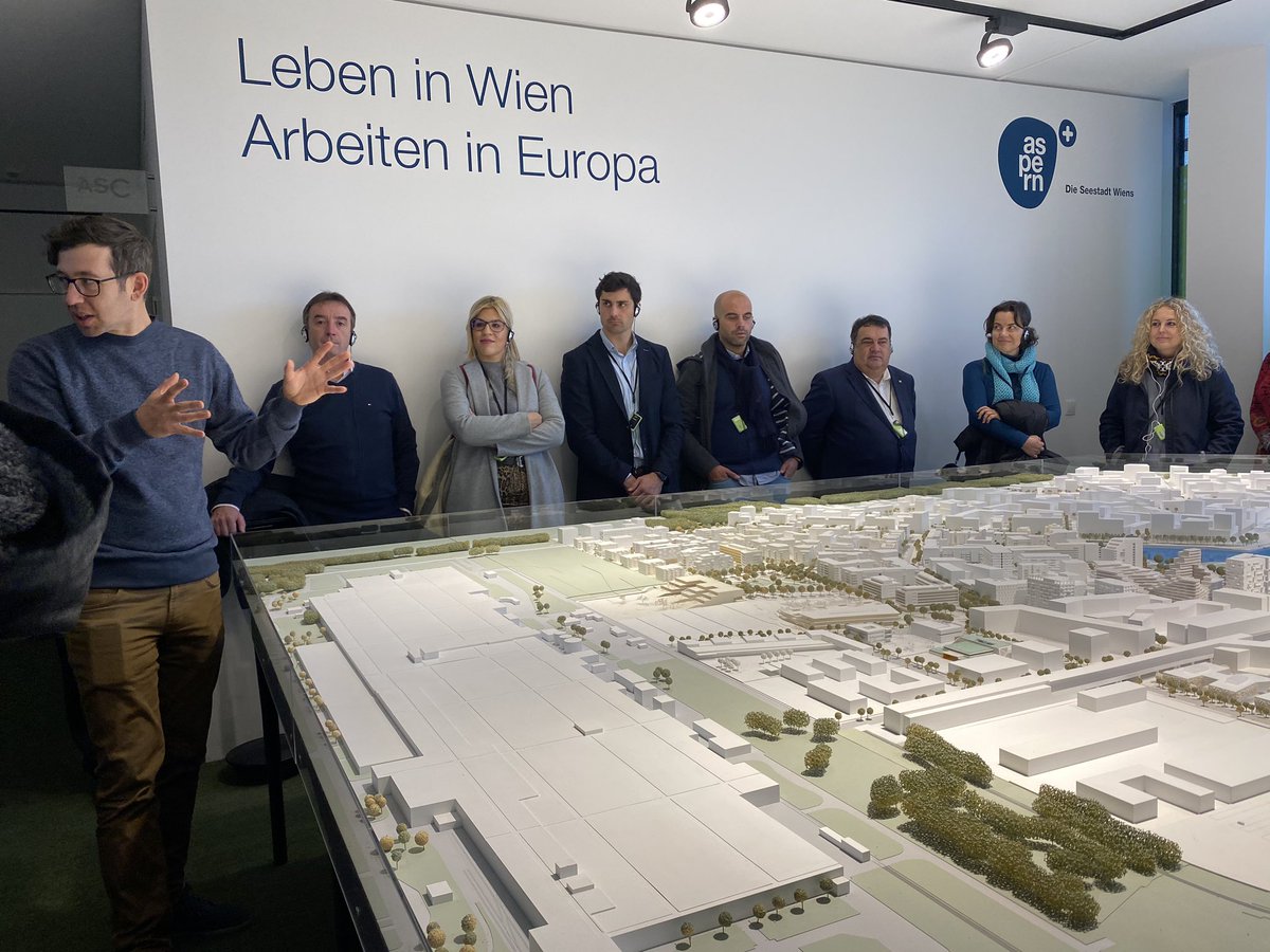 FomentoSS's tweet photo. ✅Primera visita 👀de la misión empresarial del Clúster #DonostiaSmartCity en #Viena, visitando uno de los🏙 barrios #smart más desarrollado del mundo #AspernDieSeestadtWiens #DonostiaINN https://t.co/Uk2DFKINdY