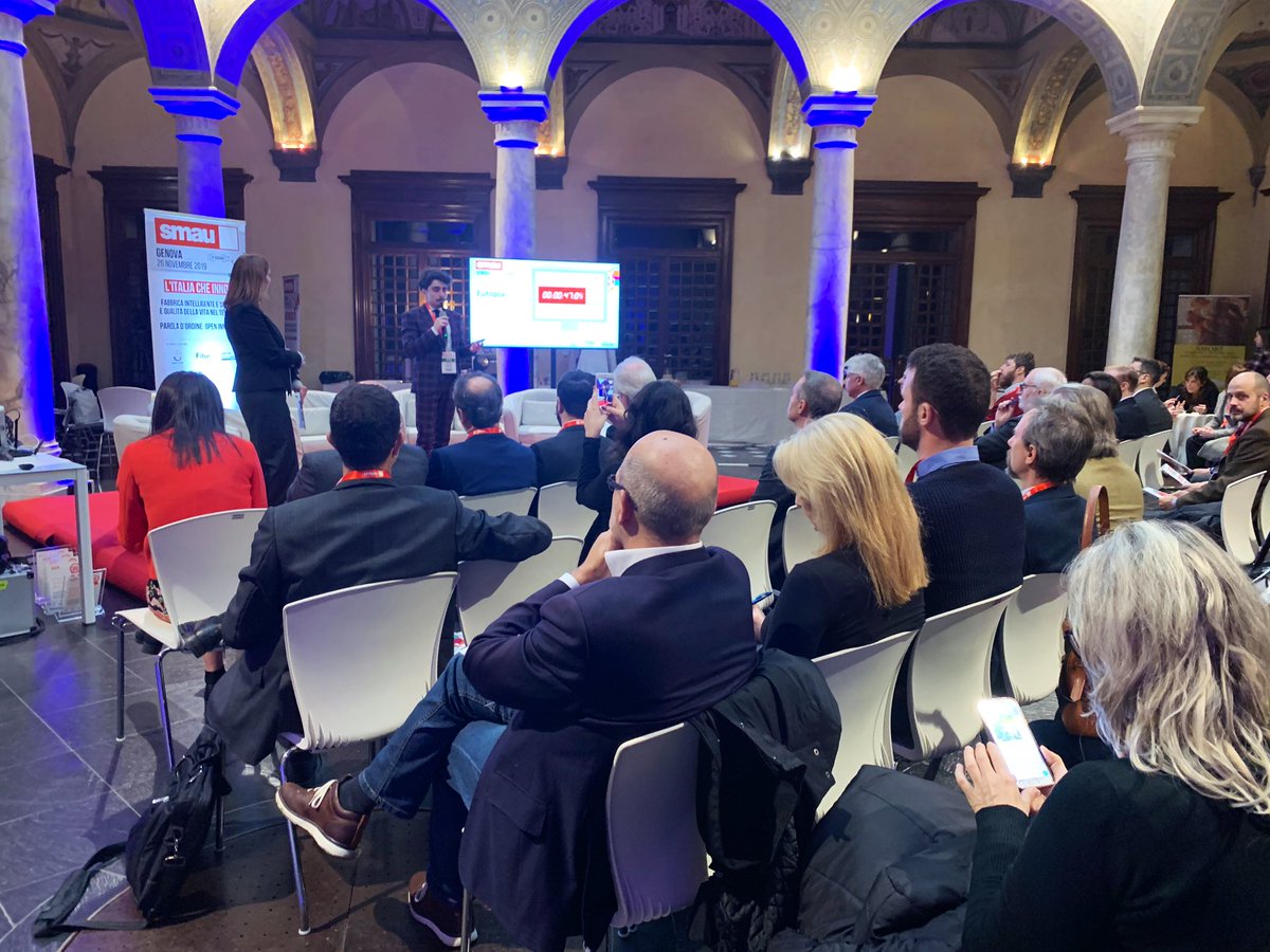 🎙 Nella meravigliosa cornice di <a href="/PMeridiana/">Palazzo Meridiana</a> oggi partecipiamo alla tappa genovese di <a href="/smaunotes/">SMAU</a> insieme all’intero ecosistema.
🎬 Si parla di #startup e #OpenInnovation con gli altri attori del territorio ligure.