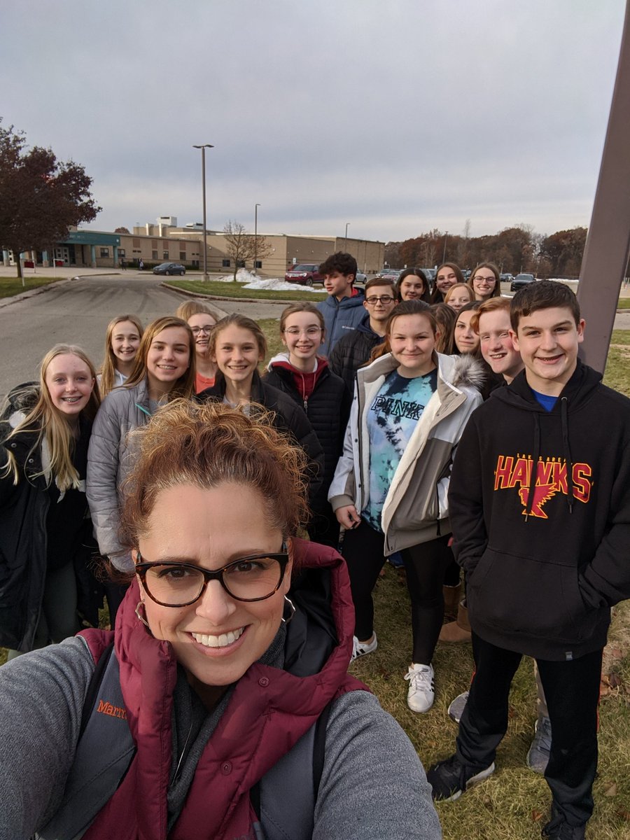 BerryLovesBooks's tweet photo. Kindness, generosity and compassion strike again!! The Clifford Smart NJHS shopped for and provided 10 full Thanksgiving meals for families in need in our community. These kids are AMAZEBALLS, but truly destined to be great leaders! #wleced  @WalledLkSchools @CliffordSmart https://t.co/bLey9TVe4G