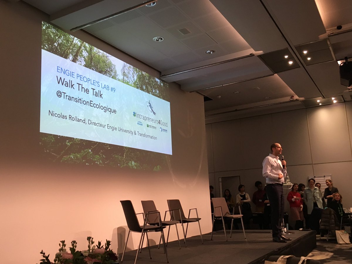 FlashTweet's tweet photo. [#EnDirect d’#ENGIEPeopleLab]

@NicolasROLLAND @ENGIEgroup ouvre les #PeopleLab avec ce message : « La voix de chaque citoyen compte face aux enjeux actuels. C’est pour ça que le dialogue est au cœur de notre démarche » 

#ActWithENGIE #TransitionEnergetique https://t.co/B0C5CQMNJM