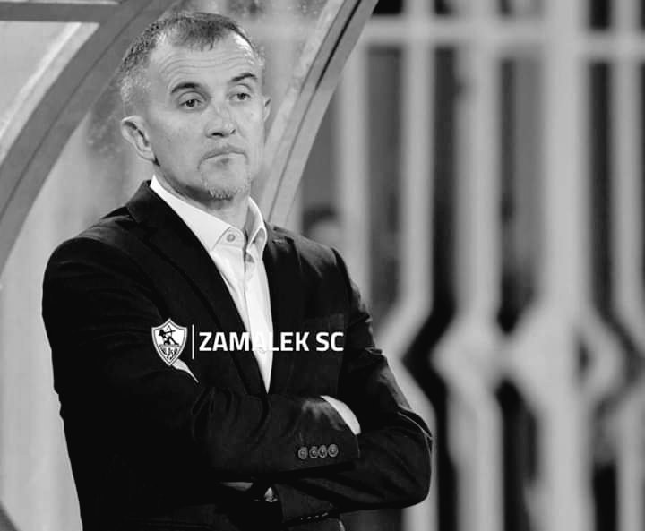 PanAfricology's tweet photo. #CoachMicho is breathing through the wound๐๐
#zamaleksc
#micho_out
#Micho https://t.co/4w2XEIFTsa
