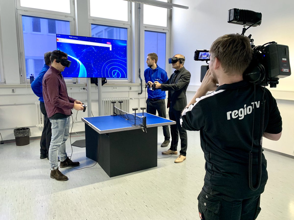 BFuckert's tweet photo. Our @Volker_Ziegler playing virtual ping pong over #5G with @regio_tv_stgt     #InnoDays19 @BellLabs @nokianetworks @nokiaindustries https://t.co/ySTrFei3oe
