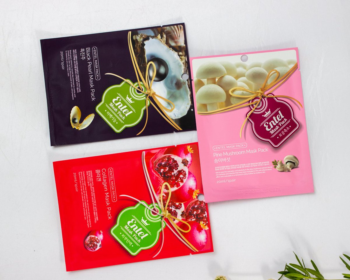 SkingiftN's tweet photo. Your skin's best travel companies.

No fuss,
No stress,
No mess.

Price: N500 per pack.

Please DM to order yours now. https://t.co/3TKWhGirom
