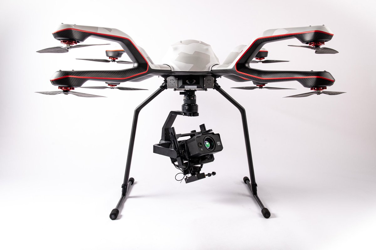 WorkswellCZ's tweet photo. .@acecoretech x @gremsytech x #Workswell (https://t.co/22EUNWgmKx) Photoshooting ๐ธ
โ
#WorkswellGIS320
โ
#AcecoreTechnologies #NeoDrone
โ
#GREMSYT7 #gimbal
(unreleased yet!)
#OpticalGasImaging combo soon to become a standard in OGI ๐ช - Stay tuned for more!
#DroneCamera https://t.co/DWzwLQ1G9F