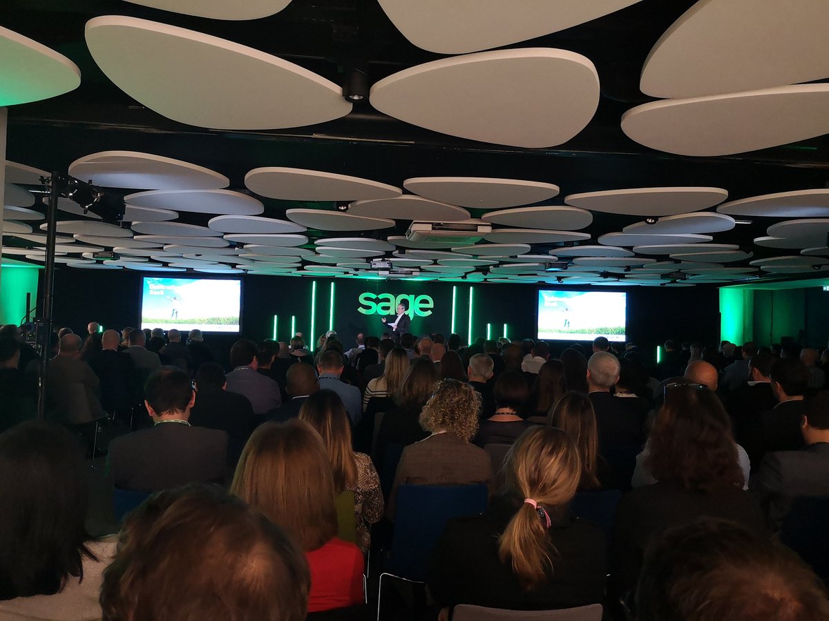 PrimonClaire's tweet photo. Salle comble au Pullman de Bordeaux pour notre 3ème étape des #sagepartnersessions!
Un écosystème de Partenaires, revendeurs, intégrateurs, ISV et Conseils, présents pour écouter la stratégie Cloud et SaaS de Sage !
@SagePartnersFr @stbarresi https://t.co/XOIyYEYsUA