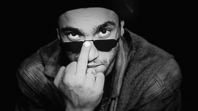 Только одну неделю, с 5 по 11 декабря в кинозале "Люмьер" (ул. Радищева, 148) пройдут показы документального фильма «Анатолий Крупнов. Он был», ежедневно в 18.55
ulpressa.ru/IXm7Cor