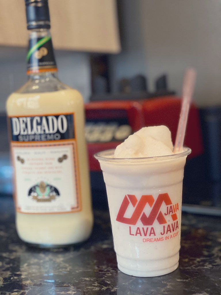 Cafe_lavajava's tweet photo. Taste office :
White like snow feat Delgado. 

White Chocolate https://t.co/f0qGJz5lTb