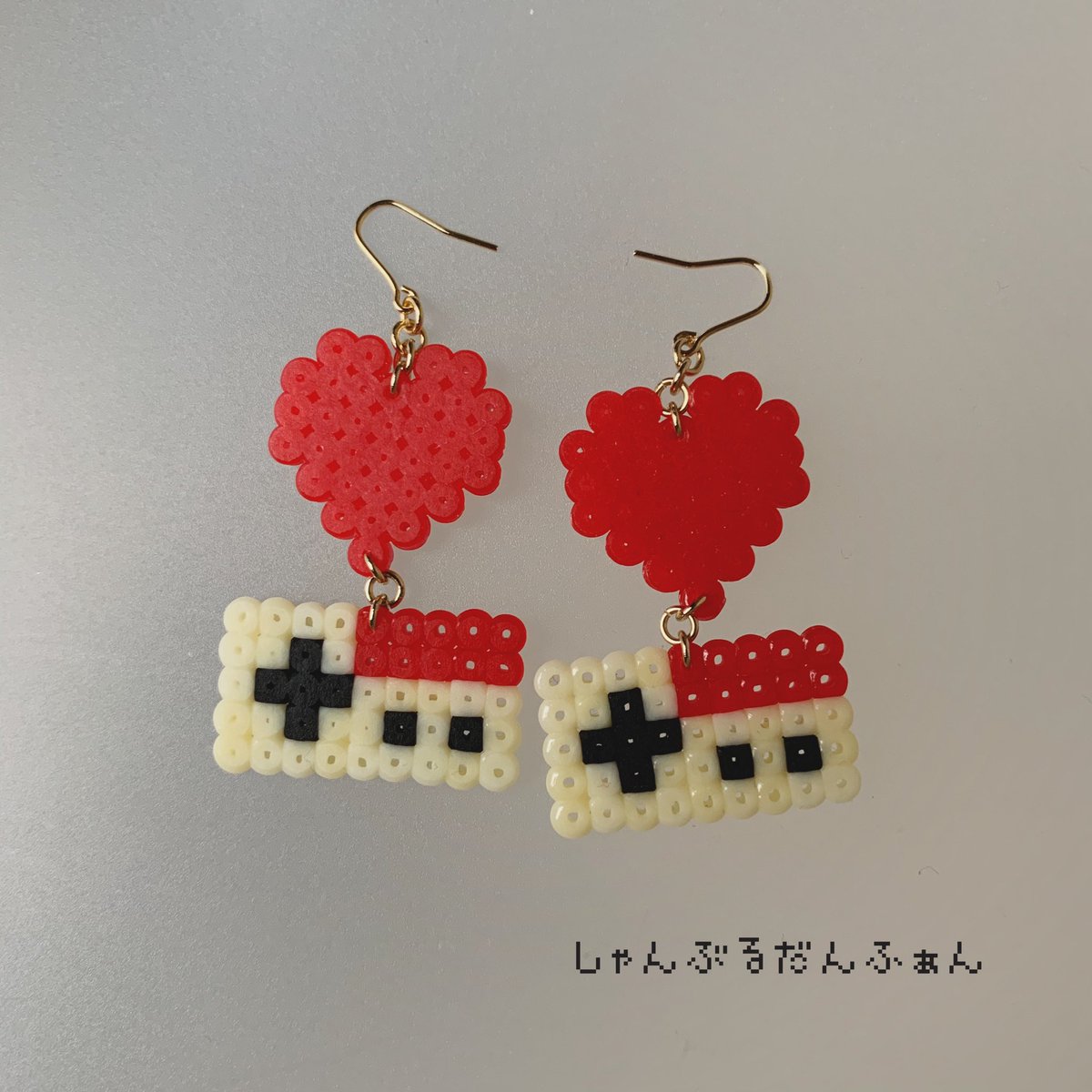 Uzivatel しゃんぶるだんふぁん ドット絵沼 Na Twitteru ハートを組み合わせたら可愛いな Pixelart しゃんぶるだんふぁん ドット絵 アイロンビーズ