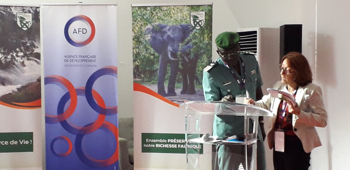 JeffAmann_'s tweet image. #SARA2019 l Cette journée est dédiée au @MINEF_CI. Un panel sur les innovations technologiques pour la gestion durable des ressources forestières, fauniques et en eau sera animé en présence du ministre @ARDonwahi.
#CIV225 🇨🇮 #SODEFOR #AFD