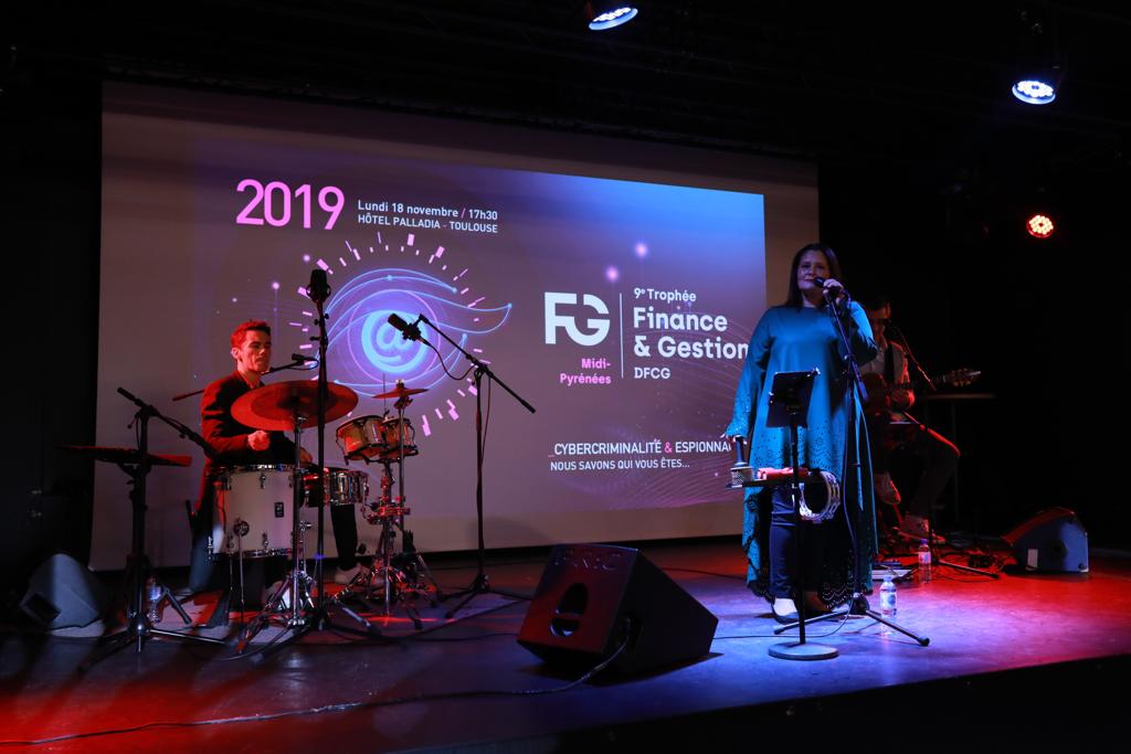 MedianeEvent's tweet photo. 9ème #Trophée de la #DFCG 🏆
200 Directeurs Administratifs &amp; Financiers et Contrôleurs de Gestion rassemblés pour élire le meilleur talent de la région de la fonction financière. De vrais projets, de vrais leaders, de vraies réussites! Merci à notre client pour sa confiance! https://t.co/qKaaTwDl6v