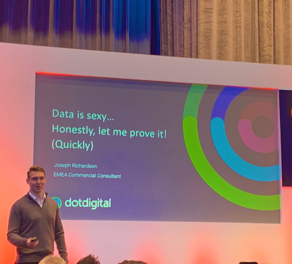 JulGerst's tweet image. Ich bin gespannt! #Data #is #sexy Frage was sexy überhaupt ist? Für #josephrichards ist die Antwort erstmal klar: Jeff Goldblum #dmwf #amsterdam