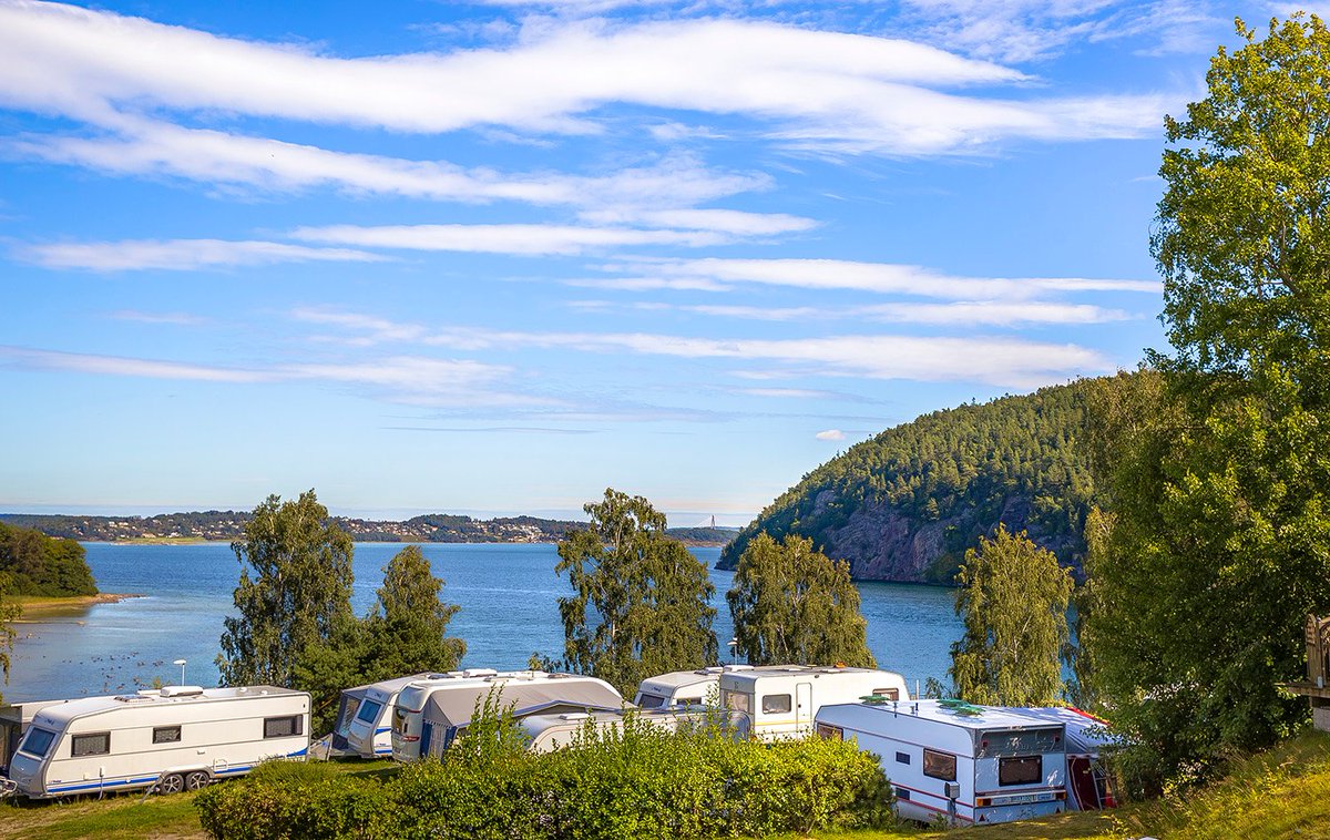 CampingSE's tweet photo. @bodasand, @hafstenresort och Åre Camping är några av de campingplatser som deltar i Black Friday-kampanjen på https://t.co/ijXfN72jYc 29/11. Ett erbjudande för dig med Camping Key Europe. Se alla campingplatser som deltar här: https://t.co/sUEUukv4Vw https://t.co/H0q8ZIE4WN