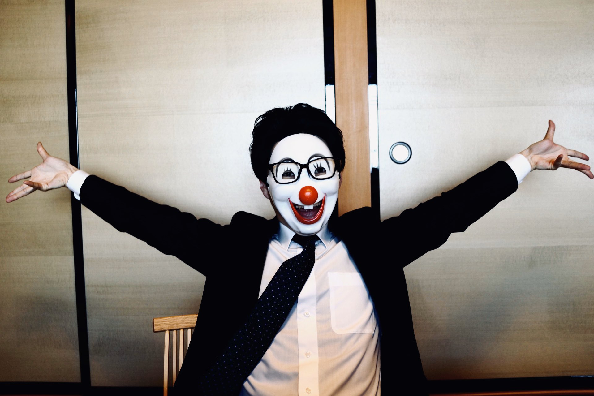 フリー素材のまっち Di Twitter チキチキ 私の写真で大喜利合戦 この写真で一言 大喜利 フリー素材 T Co Jdxnzdto1c Twitter