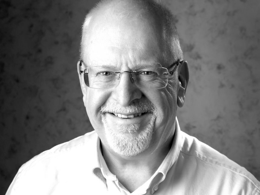 Steve sat down with <a href="/nigelatsimply/">Nigel Greenwood</a>, owner of <a href="/SimplyCustomer/">Simply Customer</a> and Bubul, to discuss how he went from HBOS and Lloyds Bank to an expert in #CustomerJourney mapping and focusing on the #SME market in the latest episode of Owner Managed. bit.ly/2OjELJO