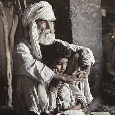 يقول ابن الجوزي :
تدبير الله جل جلالهُ لك خير من تدبيرك لنفسك !
وقد يمنعك ما تهوى ابتلاء ليبلو صبرك ، فأرهِ الصبر الجميل ترَ عن قربٍ ما يسرّك .