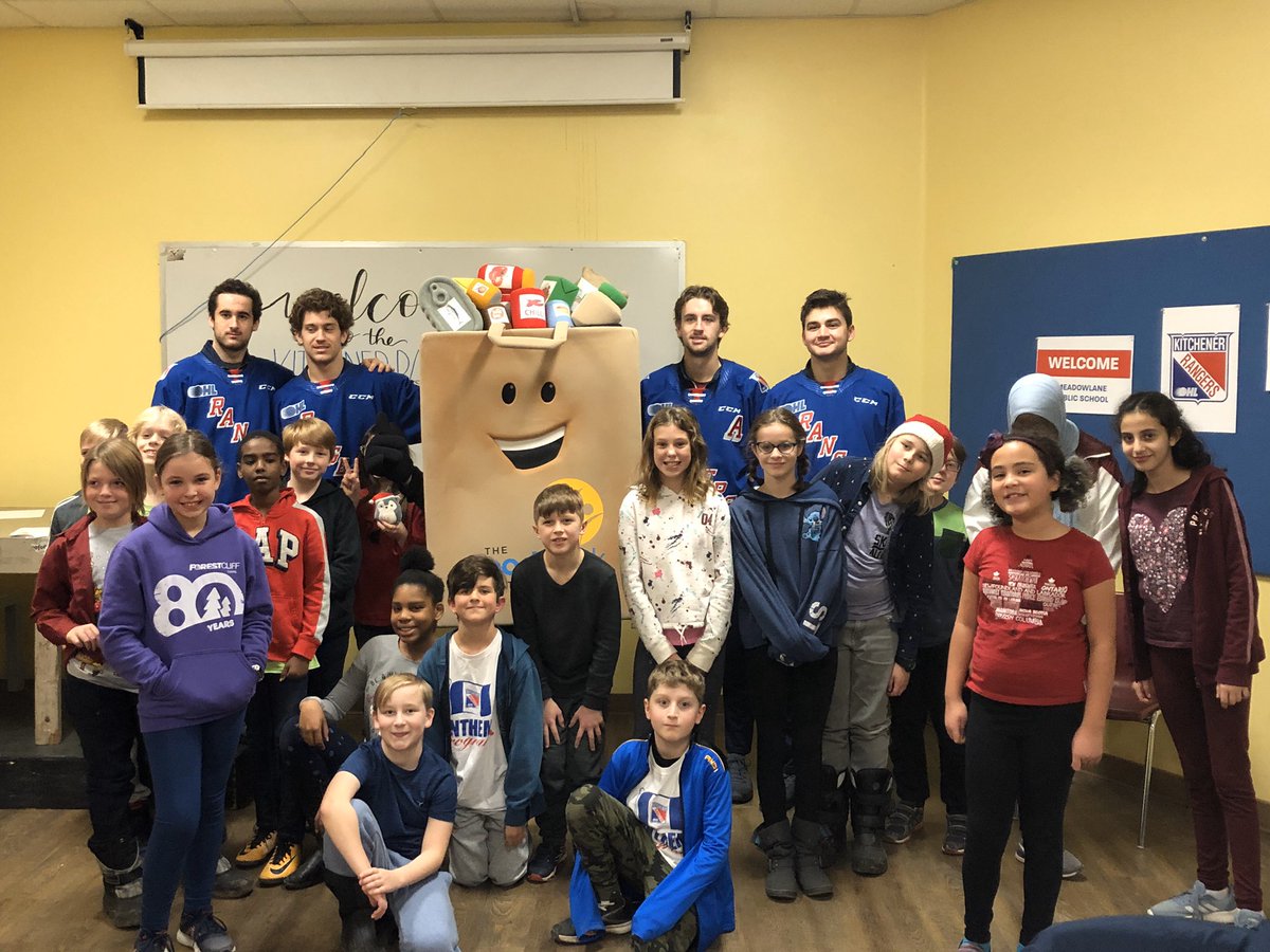 Phil the Food Drive Bag hung around to help the <a href="/OHLRangers/">Kitchener Rangers</a> congratulate Meadowlane Public School on helping to provide 709 meals to hungry neighbours! #FeedWR #RTown
