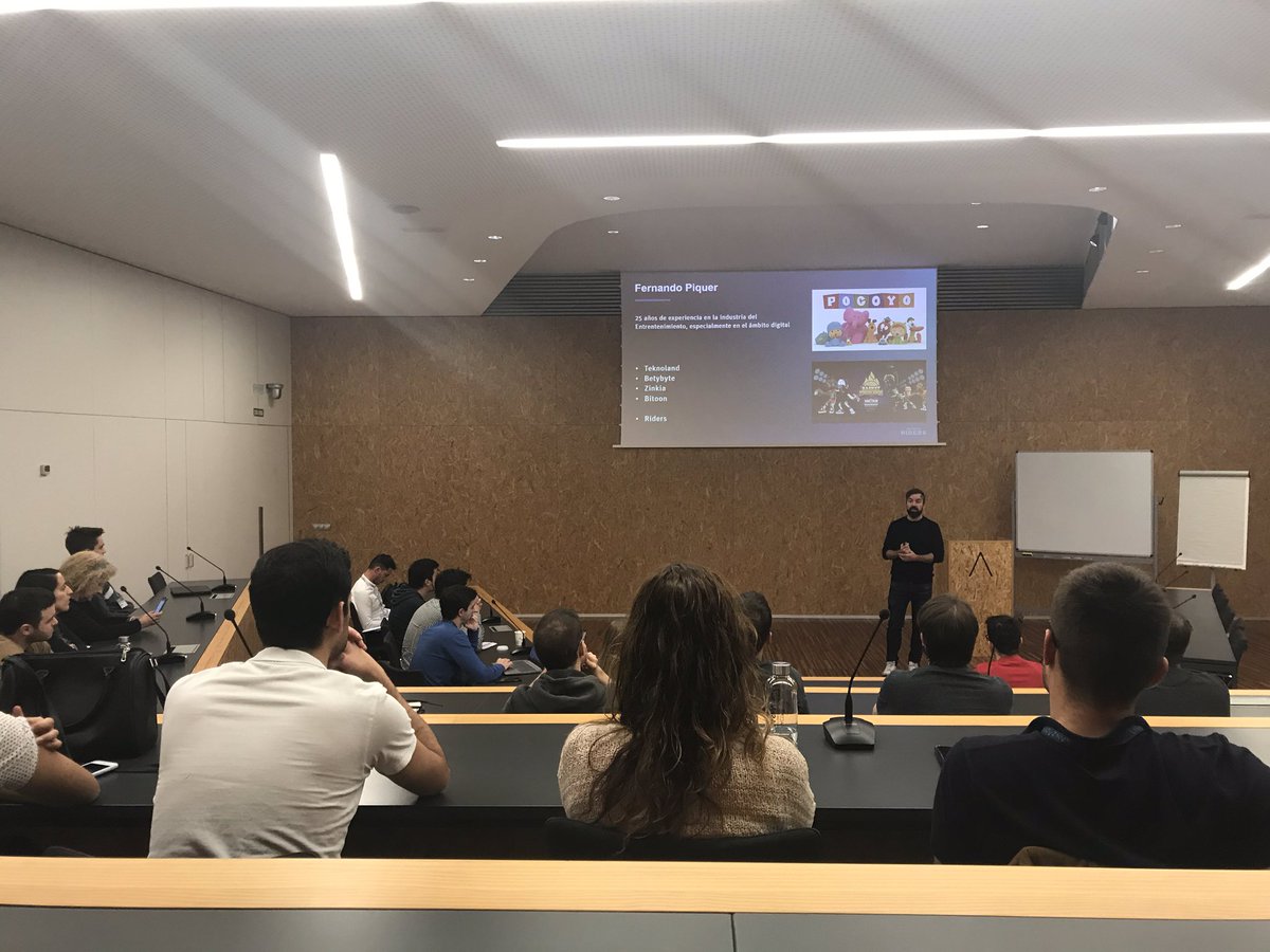 Aprendiendo de la experiencia de <a href="/FernandoPiquer/">Fernando Piquer</a> CEO de <a href="/Movistar_Riders/">Síguenos en @MovistarKOI</a>