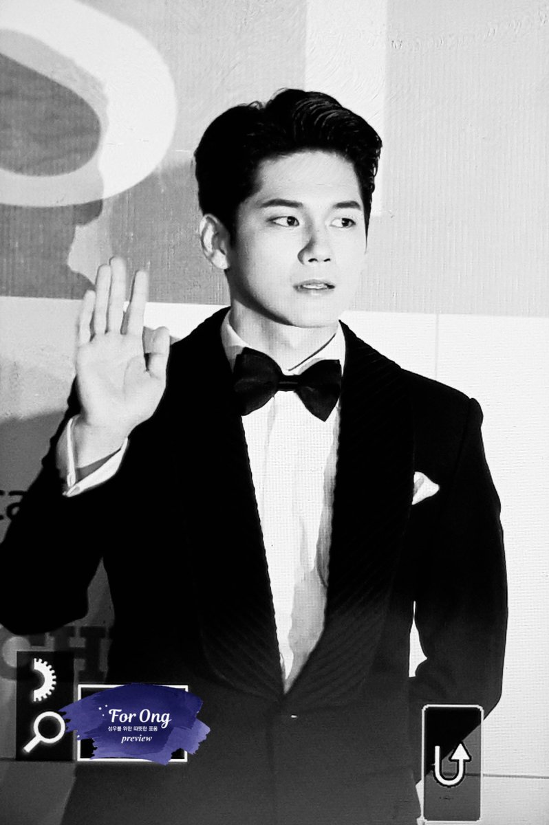 191126 AAA

여전히 성우 😌💕 잘지냈나요

#옹성우 #성우 #OngSeongwu 
#オンソンウ #邕圣祐 #องซองอู