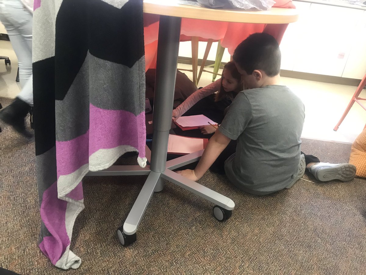 MrsBendes's tweet photo. Is there anything better than working in a fort? #FortTuesday #celebration https://t.co/dWP32pR6jb