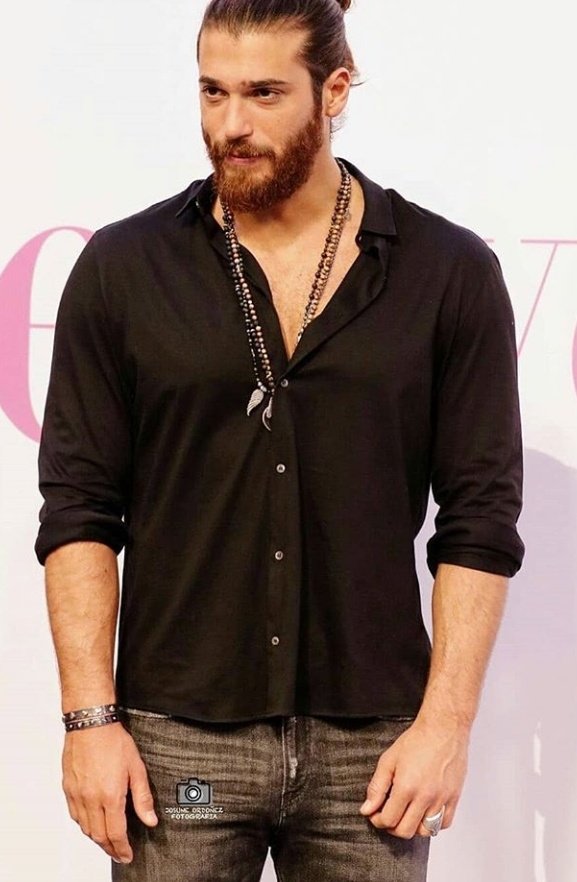 BreeCY8971's tweet photo. Allah Allah #CanYaman 🔥🔥🔥#CanInSpain 🇪🇸 https://t.co/QaxL23ifM7