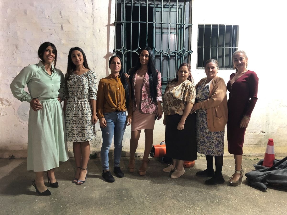 Son de Casting (@sondecasting) on Twitter photo #AdiosLaPelicula ¡Y por supuesto nuestro agradecimiento a 🎞 <a href="/ErnestoChaoGalb/">Ernesto Chao Galbán</a> , director de #producción y a todos los figurantes que han participado en este proyecto que de seguro será todo un éxito! 👏
#casting #figurantes #interpretación #Sevilla #cineespañol #cine #AdiosLaPelicula ¡Y por supuesto nuestro agradecimiento a 🎞 <a href="/ErnestoChaoGalb/">Ernesto Chao Galbán</a> , director de #producción y a todos los figurantes que han participado en este proyecto que de seguro será todo un éxito! 👏
#casting #figurantes #interpretación #Sevilla #cineespañol #cine