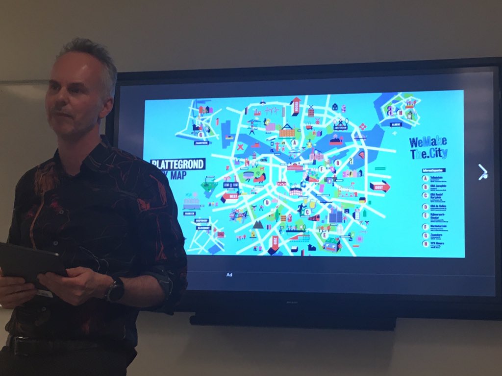 a_vandeneijnden's tweet photo. Enthousiast pleidooi van decaan @kresin FDMCI @HvAindestad om ons te verbinden met #wemakethecity dat in 2020 in het teken staat van groei #knowhow #growhow https://t.co/vPB00R4QyI