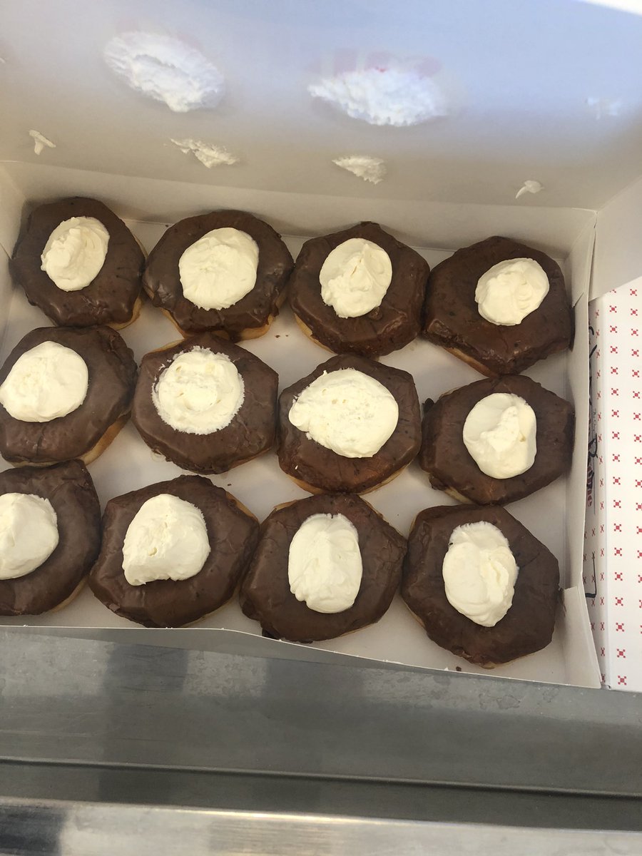 YofreshOH's tweet photo. Still have donuts stop and see us https://t.co/RggZfUzQTu