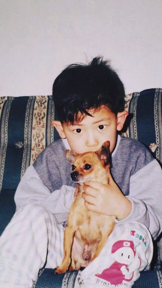 flowercandy's tweet photo. #HBDLOEY 
#CHANYEOL 
#chanyeolday 
Saengil chukka hamnida chanyeolie ❤❤❤ https://t.co/HJZ0todhE9