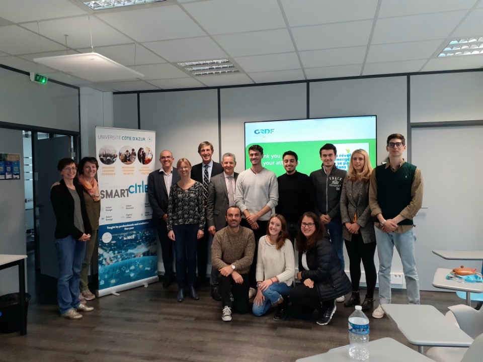smartcities_msc's tweet photo. Did you know that natural gas can be sustainable too? As a gas distribution company, @GRDF delivers very informative lectures about this form of energy! 
#transitionecologique #legazvertlavenir #grdf #energyiseverything #naturalgas #smartenergy #worksmarter #sustainableenergy https://t.co/aLs2MRScU5