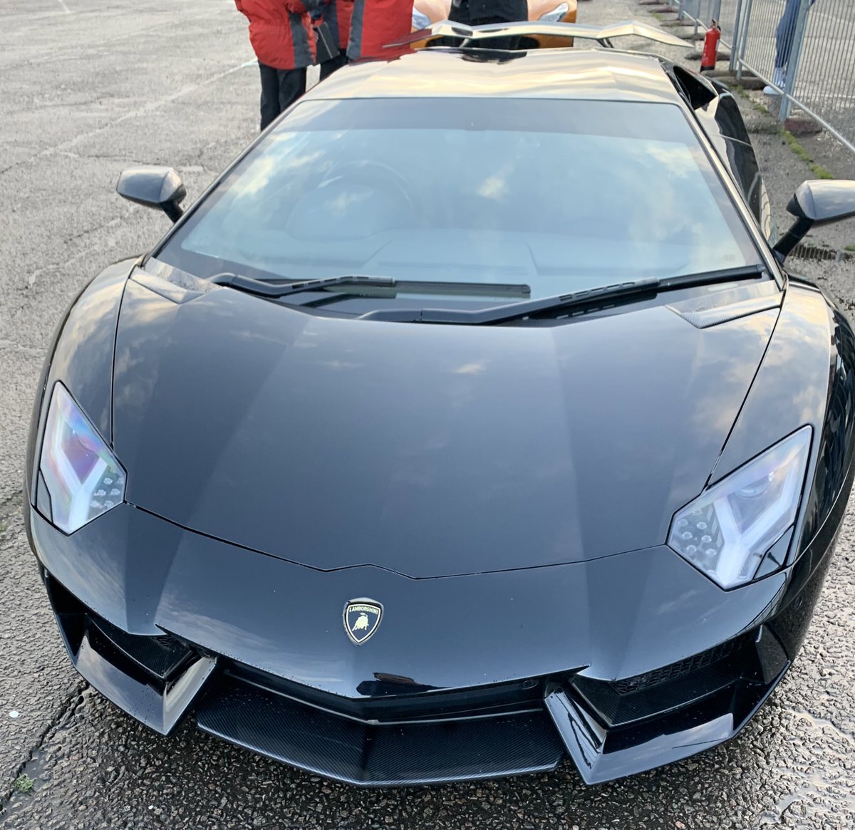 MinettRich's tweet photo. U4F’s Academy winners @EverymanRacing Loughborough testing out some super cars today including @Lamborghini & @Ferrari. Well done to our top performers and hope you enjoyed it!! @LUMAZ1980 @Amy_SU4 @jack_willan @elysebell1990 @jamiet89ehi https://t.co/w2QXMHZqt7