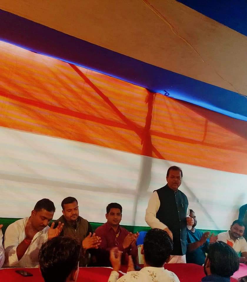 MdShaukinIYC's tweet image. 26/11/2019 Jharia Assembly Youth Congress Discussion about Upcoming Jharkhand Election in Front of Chief Guest Ex Union Minister of India Shri #SubodhKantSahay ji plz Cast your Valuable Vote in favour of #PurnimaNirajSingh ji at Jharia Assembly❤