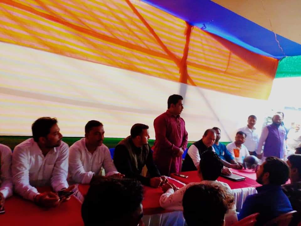 MdShaukinIYC's tweet image. 26/11/2019 Jharia Assembly Youth Congress Discussion about Upcoming Jharkhand Election in Front of Chief Guest Ex Union Minister of India Shri #SubodhKantSahay ji plz Cast your Valuable Vote in favour of #PurnimaNirajSingh ji at Jharia Assembly❤